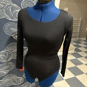 EUC Everlane long-sleeve bodysuit, size S